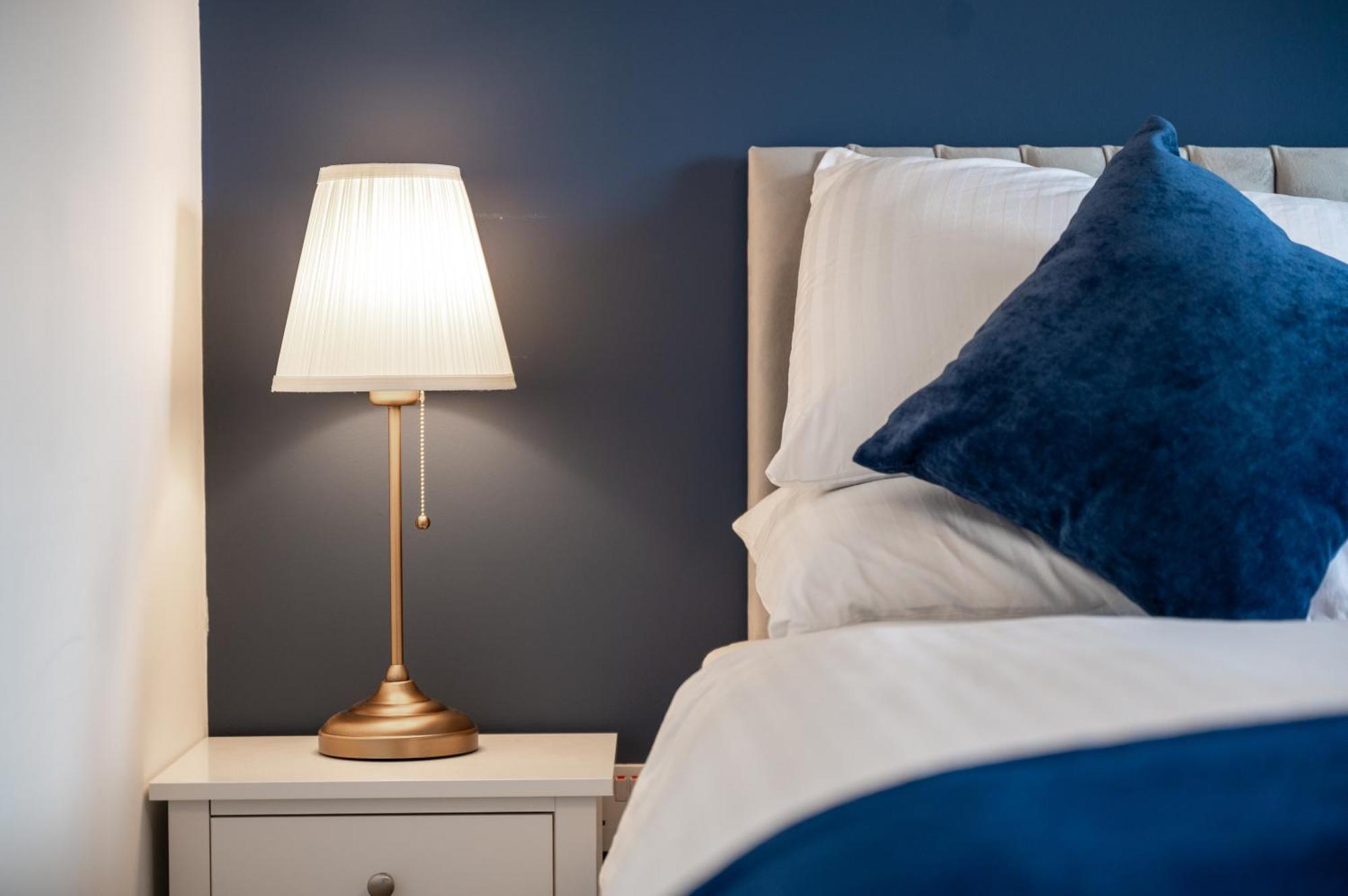 Comfy Stay 6Mins To Coop Live Arena, Etihad Stadium & City Centre With Wifi & Free Private Parking Manchester Buitenkant foto
